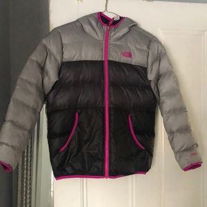Girls size 10-12 North face reversible jacket!